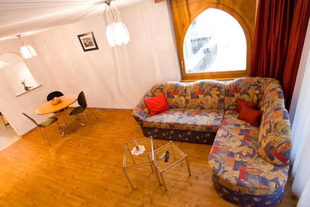 Haus Perelia C Apartamento Zermatt Quarto foto